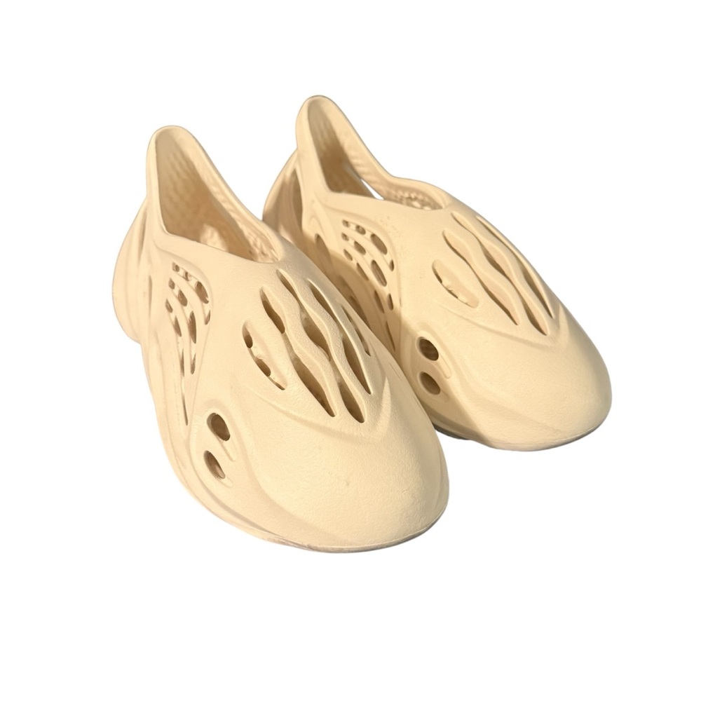 Men’s Adidas Yeezy foam runner size 12 - Picture 2 of 9